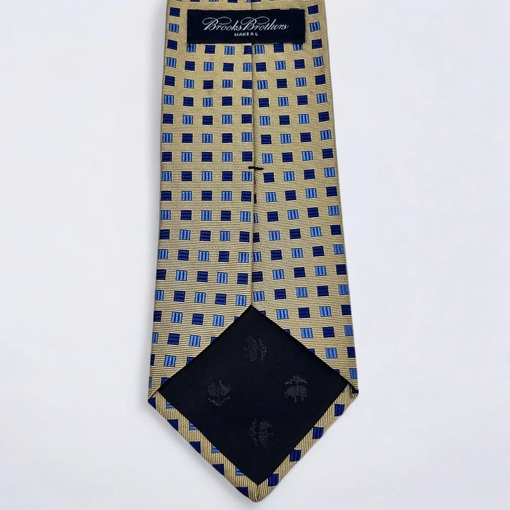 Brooks Brothers Necktie Adult Gold Blue Geometric Silk Woven In England USA Made